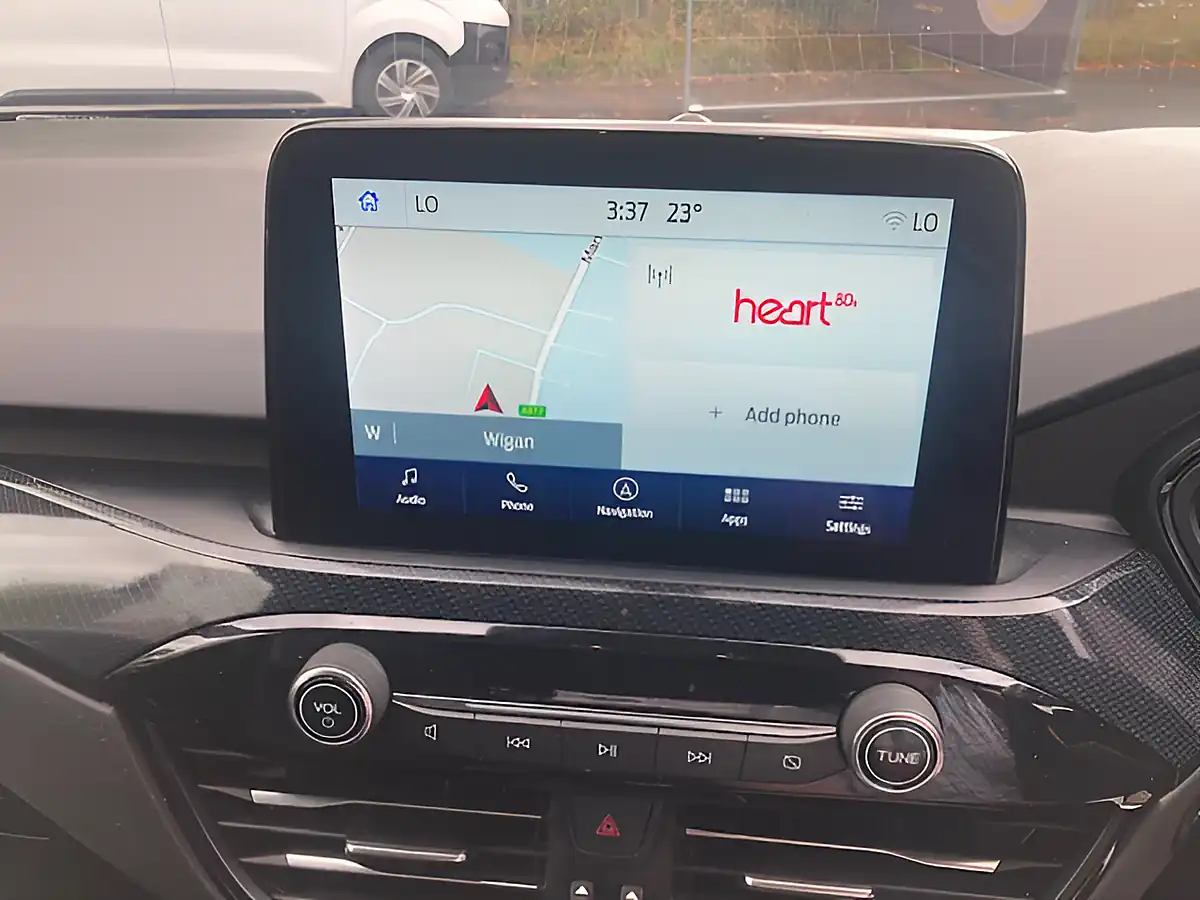 Used 2021 Ford Kuga ST-Line X Blue - Interior and Exterior details 14