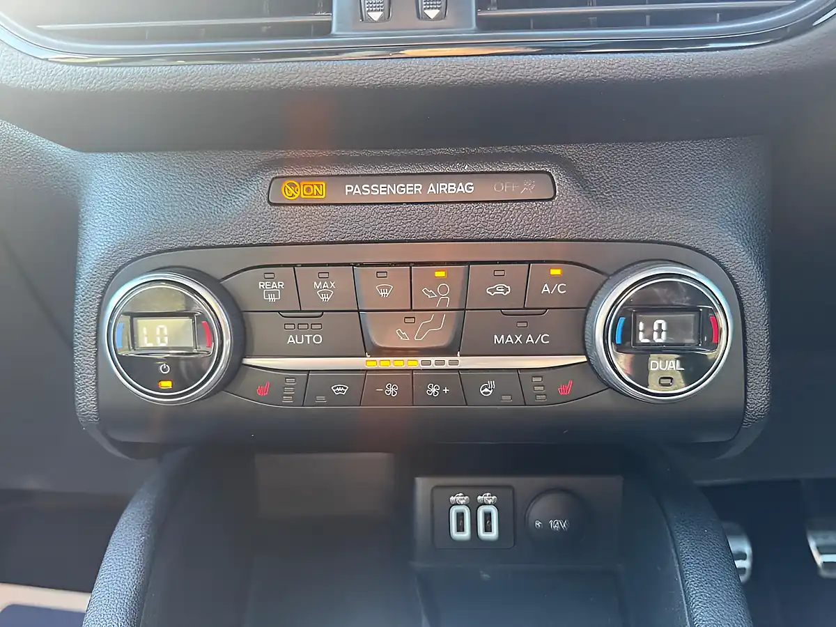 Used 2021 Ford Kuga ST-Line X Edition Black - Interior and Exterior details 18