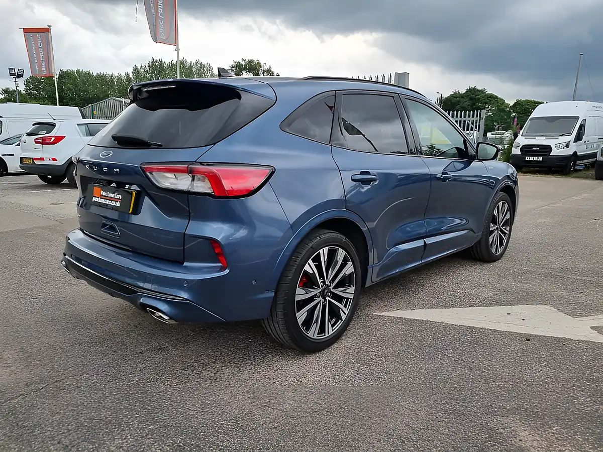 Used 2021 Ford Kuga ST-Line X Edition Blue - Interior and Exterior details 7
