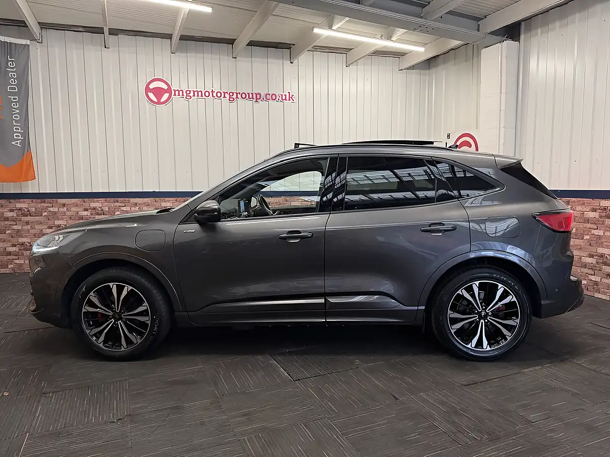Used 2021 Ford Kuga ST-Line X Edition Magnetic Grey - Interior and Exterior details 10