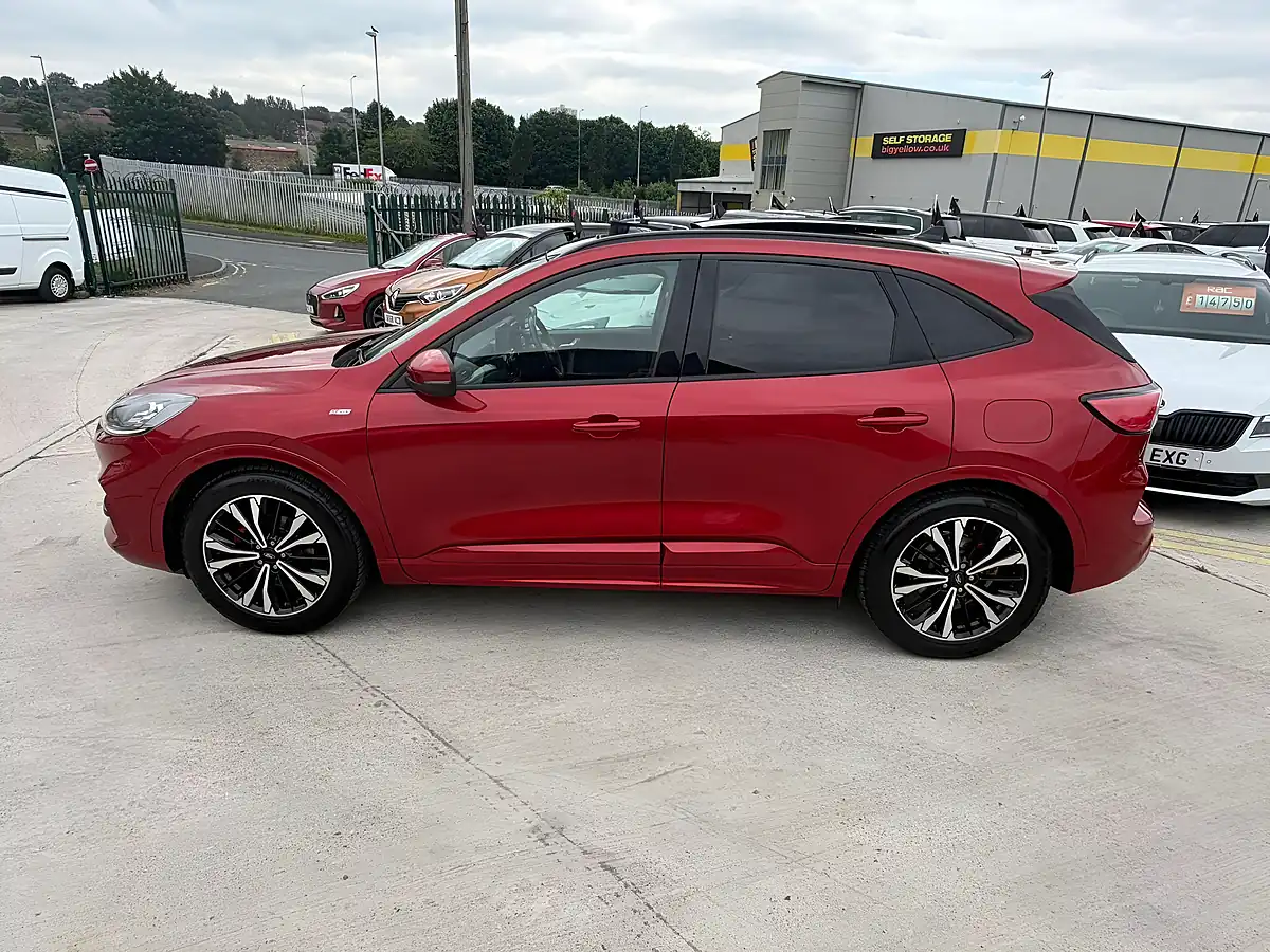 Used 2021 Ford Kuga ST-Line X Edition Red - Interior and Exterior details 8