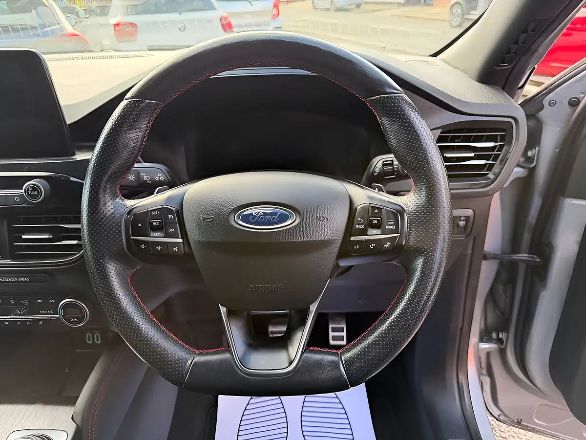 Used 2021 Ford Kuga ST-Line X Edition Silver - Interior and Exterior details 11