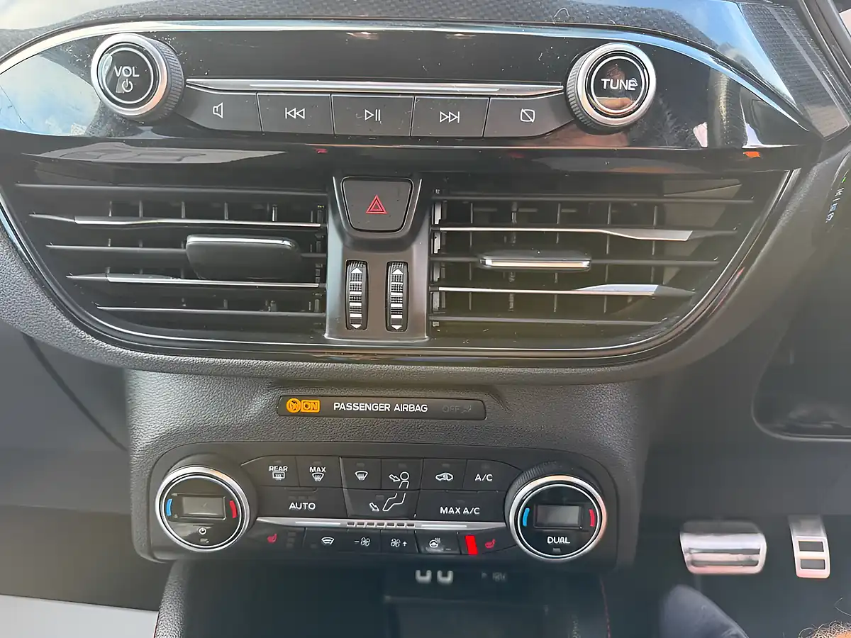 Used 2021 Ford Kuga ST-Line X Edition Silver - Interior and Exterior details 15