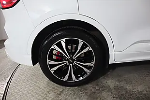 Used 2021 Ford Kuga ST-Line X White - Interior and Exterior details 11