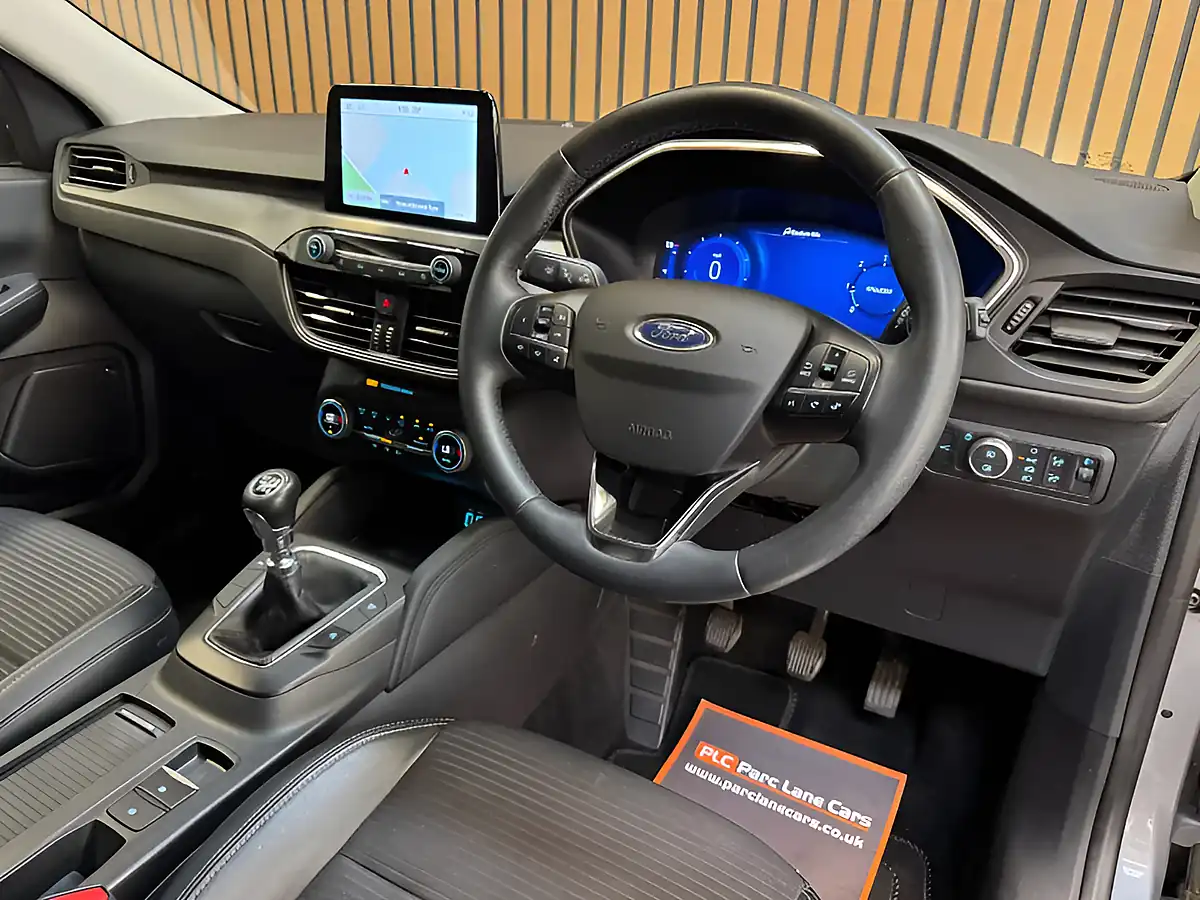 Used 2021 Ford Kuga Titanium Edition Solar Silver - Interior and Exterior details 13