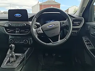 Used 2021 Ford Kuga Vignale Solar Silver - Interior and Exterior details 8