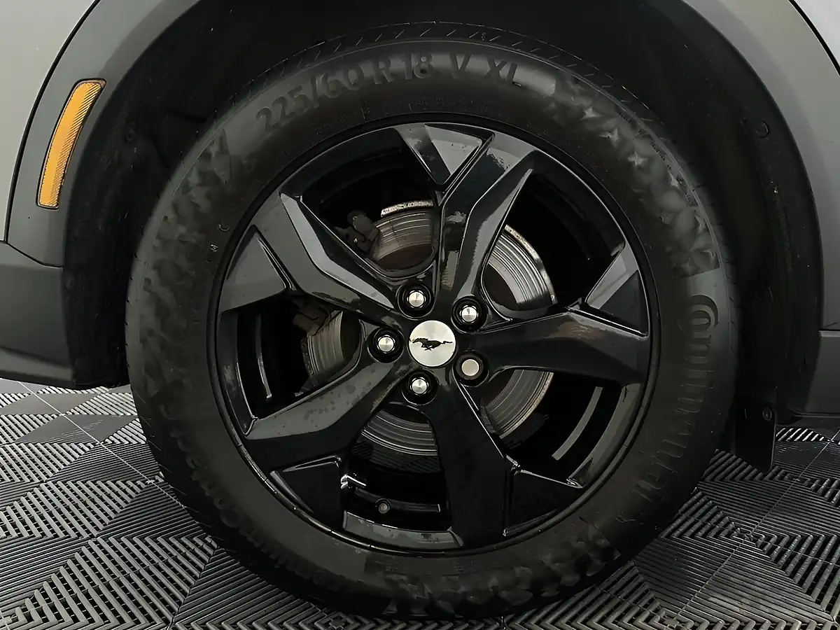 Used 2021 Ford Mustang Mach-E Extended Range Grey - Interior and Exterior details 19