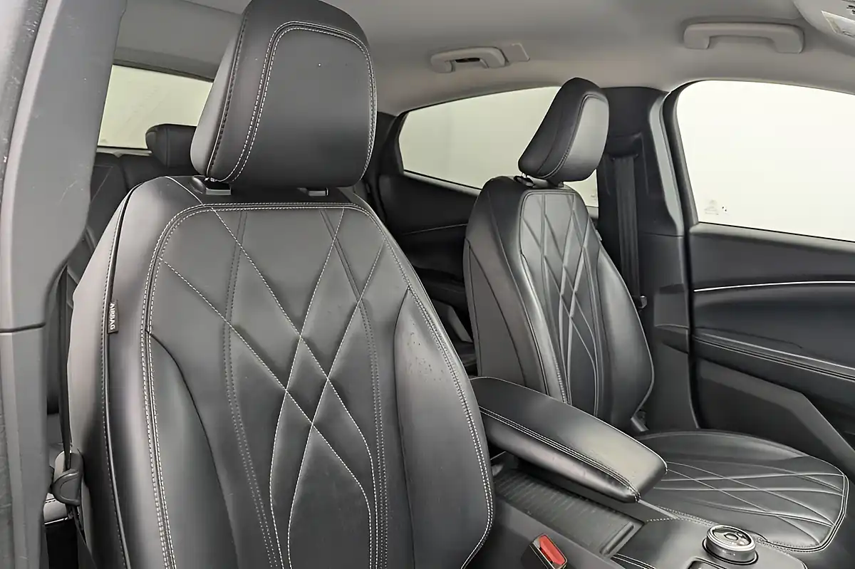 Used 2021 Ford Mustang Mach-E Standard Range Black - Interior and Exterior details 11