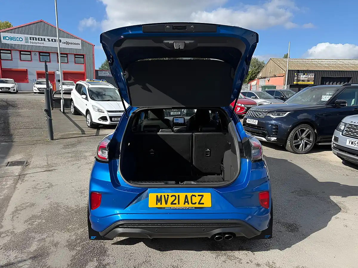 Used 2021 Ford Puma ST Desert Island Blue - Interior and Exterior details 7