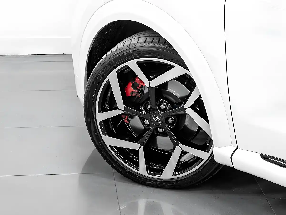 Used 2021 Ford Puma ST Frozen White - Interior and Exterior details 11