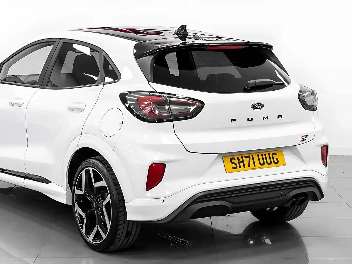 Used 2021 Ford Puma ST Frozen White - Interior and Exterior details 8