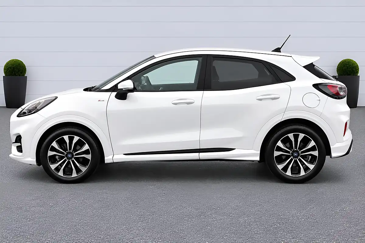 Used 2021 Ford Puma ST-Line Frozen White - Interior and Exterior details 8