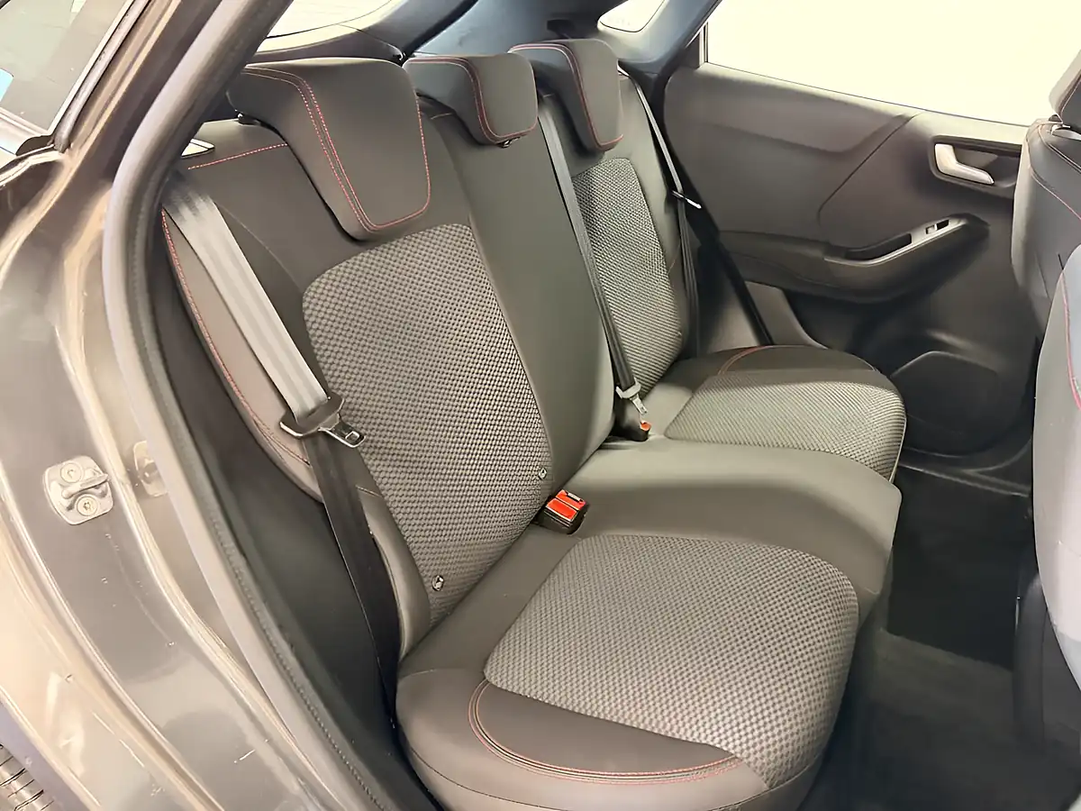 Used 2021 Ford Puma ST-Line Magnetic Grey - Interior and Exterior details 4