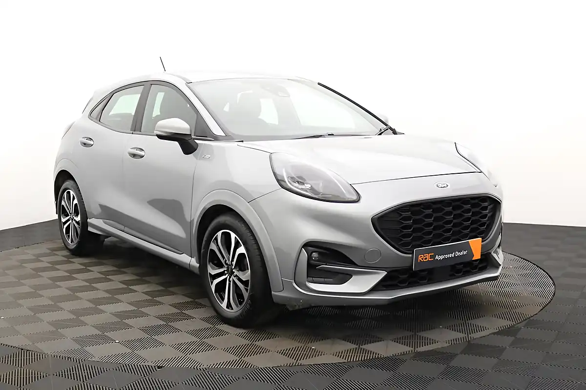 Used 2021 Ford Puma ST-Line Solar Silver - Interior and Exterior details 10