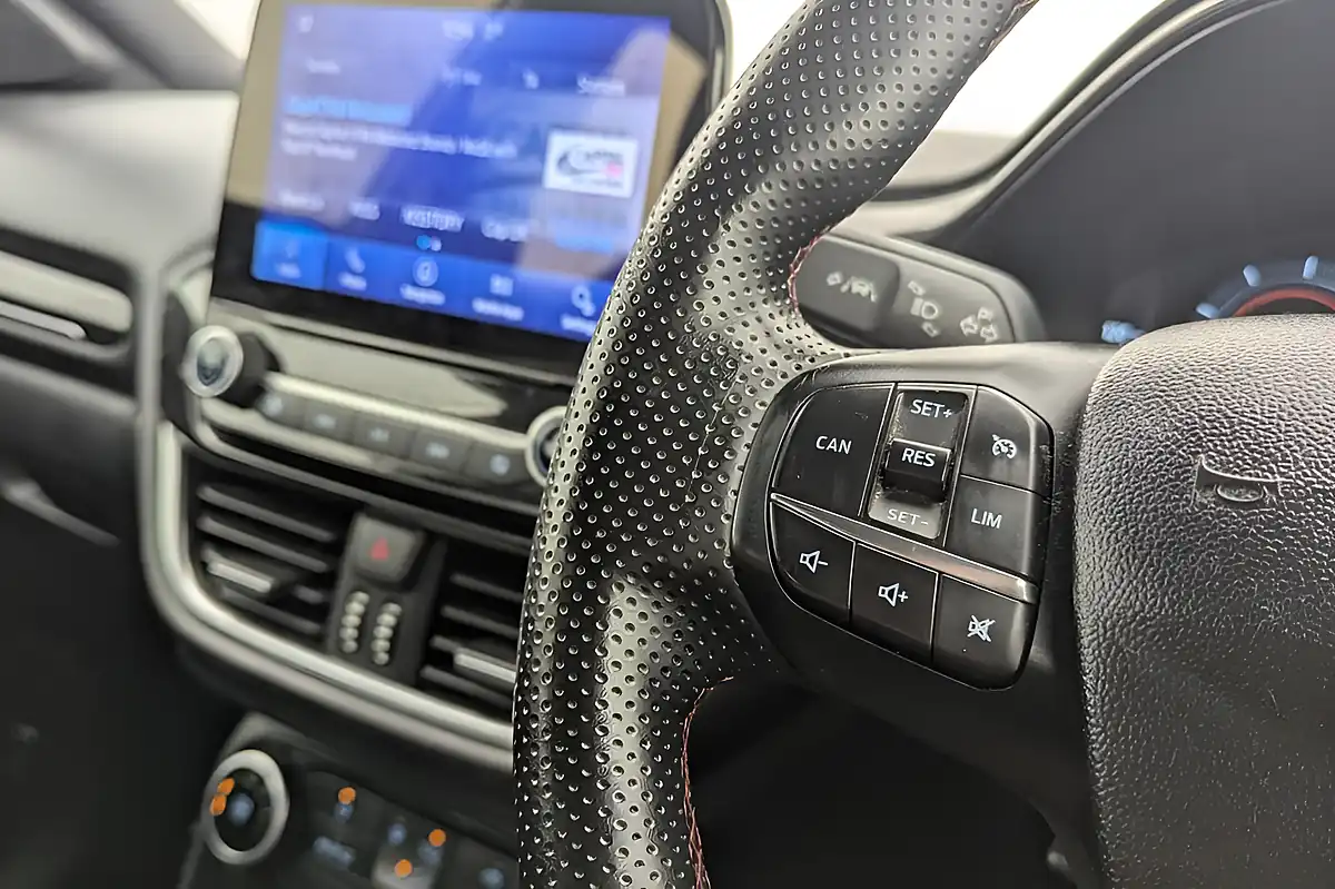 Used 2021 Ford Puma ST-Line Solar Silver - Interior and Exterior details 13