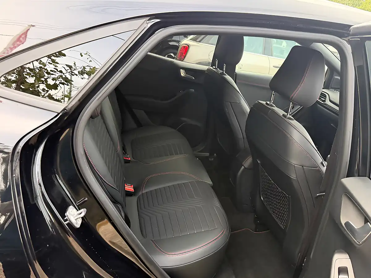 Used 2021 Ford Puma ST-Line X Black - Interior and Exterior details 15