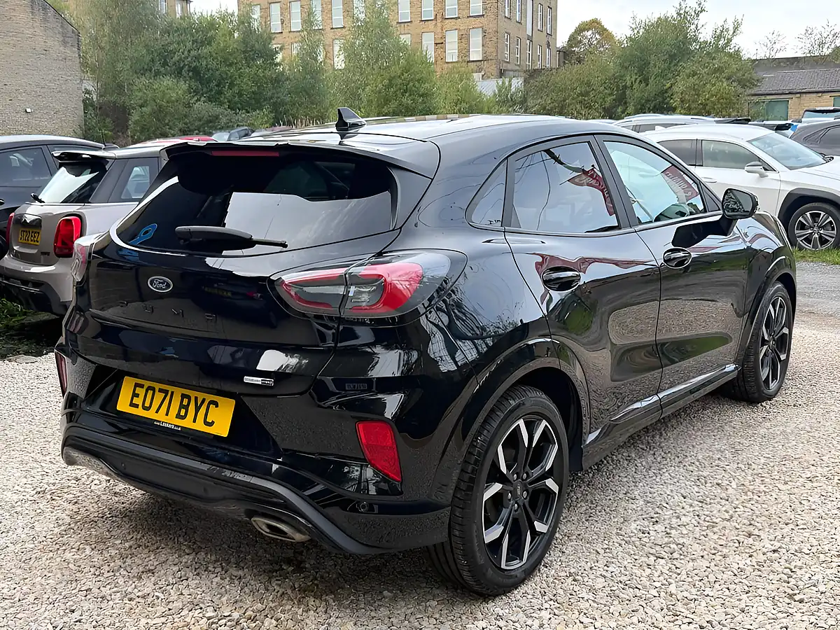 Used 2021 Ford Puma ST-Line X Black - Interior and Exterior details 7