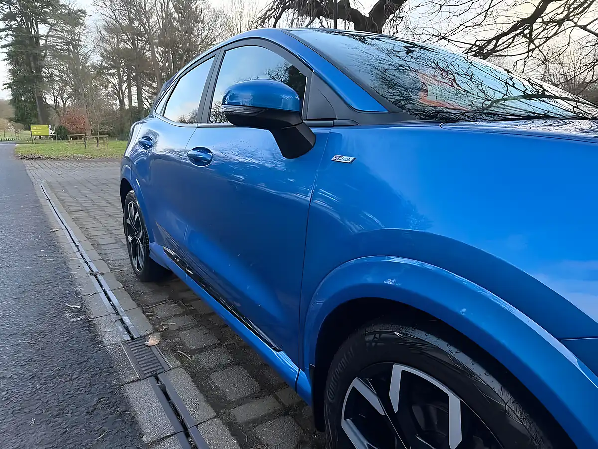 Used 2021 Ford Puma ST-Line X Blue - Interior and Exterior details 11