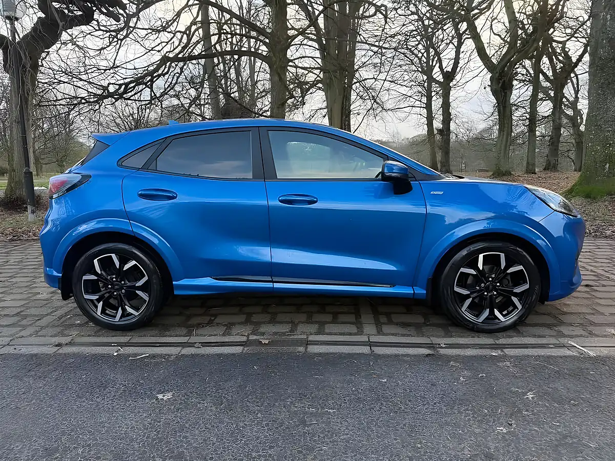 Used 2021 Ford Puma ST-Line X Blue - Interior and Exterior details 3