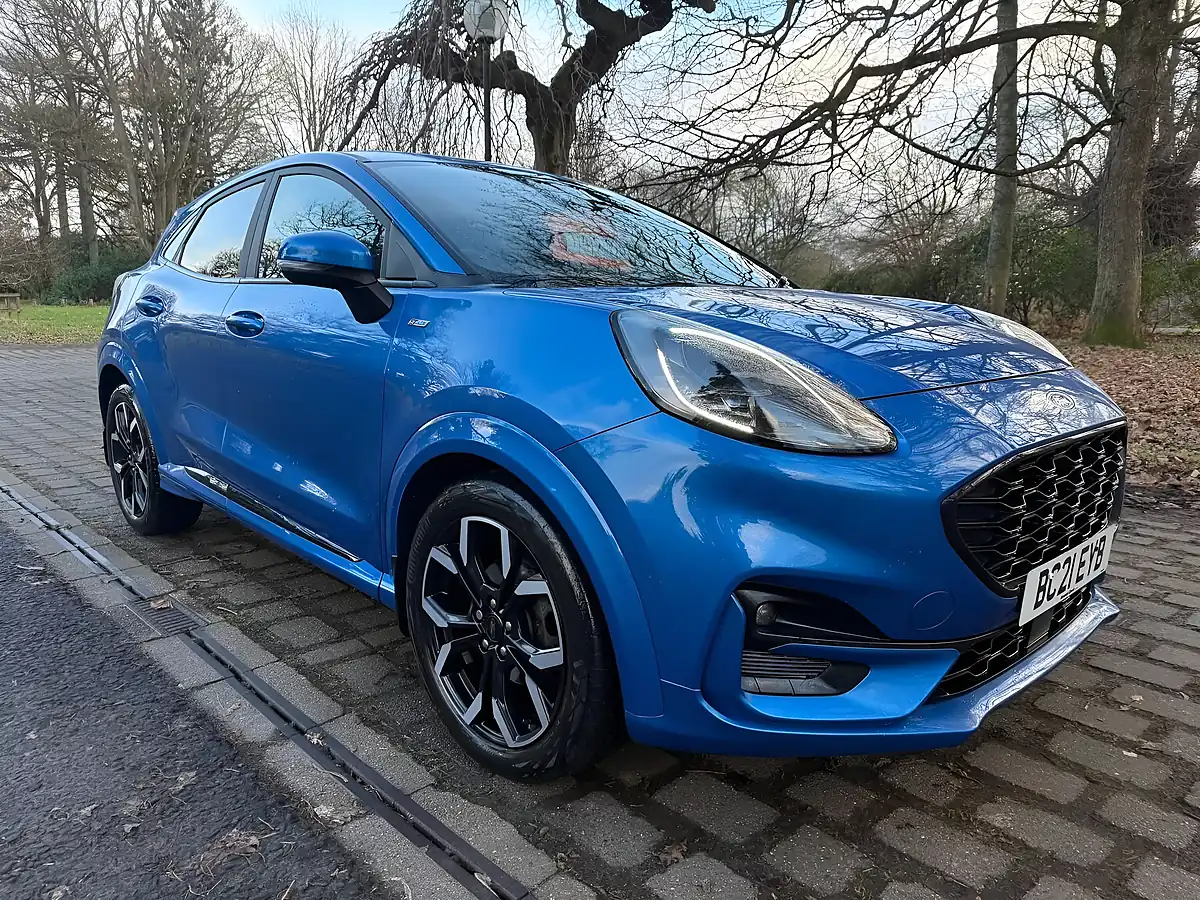 Used 2021 Ford Puma ST-Line X Blue - Interior and Exterior details 4