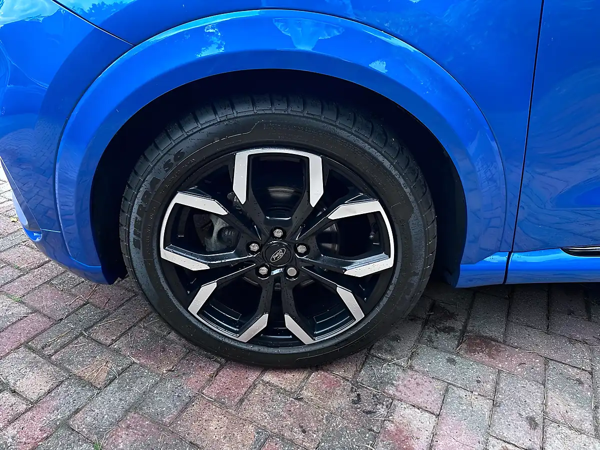 Used 2021 Ford Puma ST-Line X Desert Island Blue - Interior and Exterior details 19