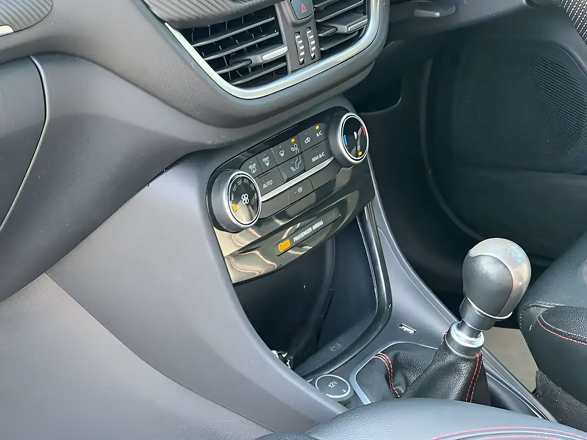 Used 2021 Ford Puma ST-Line X Frozen White - Interior and Exterior details 12