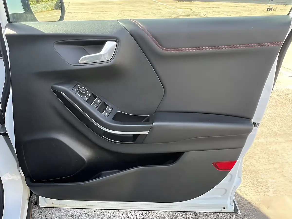 Used 2021 Ford Puma ST-Line X Frozen White - Interior and Exterior details 16