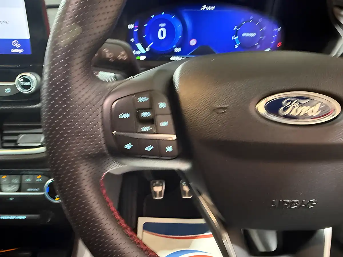 Used 2021 Ford Puma ST-Line X Grey - Interior and Exterior details 12