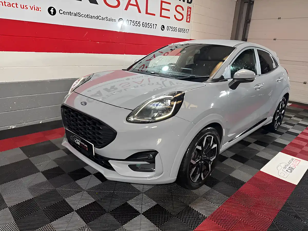 Used 2021 Ford Puma ST-Line X Grey - Interior and Exterior details 2