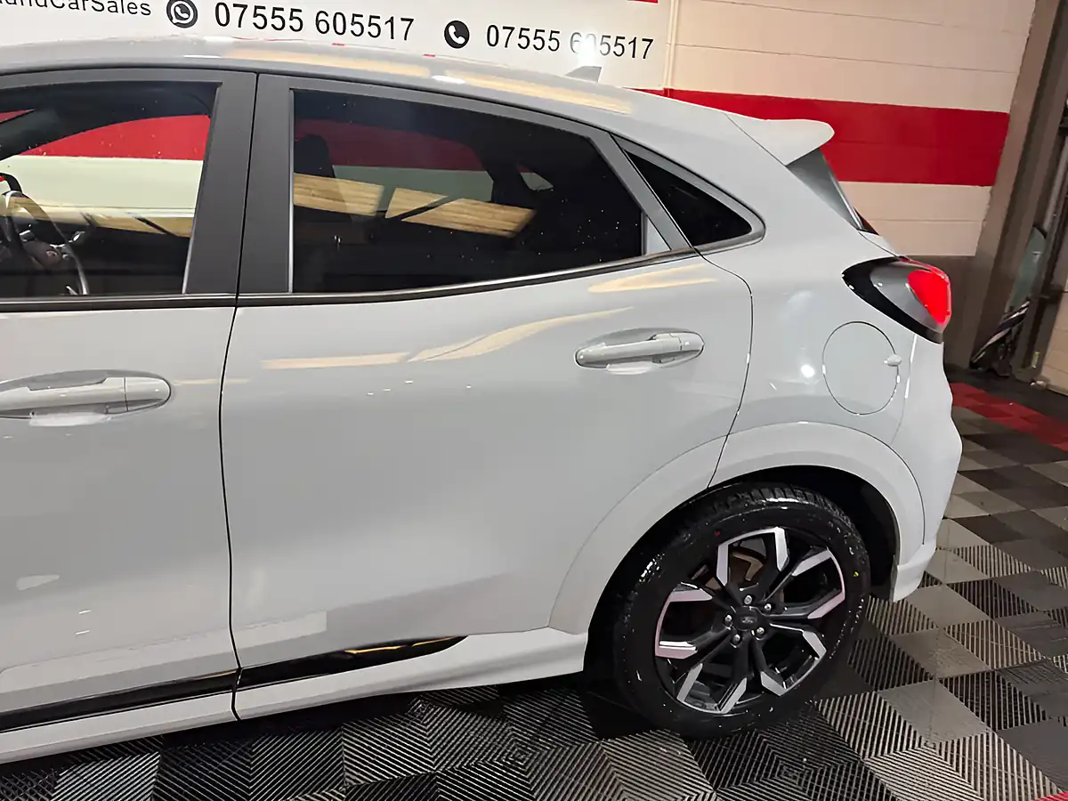 Used 2021 Ford Puma ST-Line X Grey - Interior and Exterior details 9