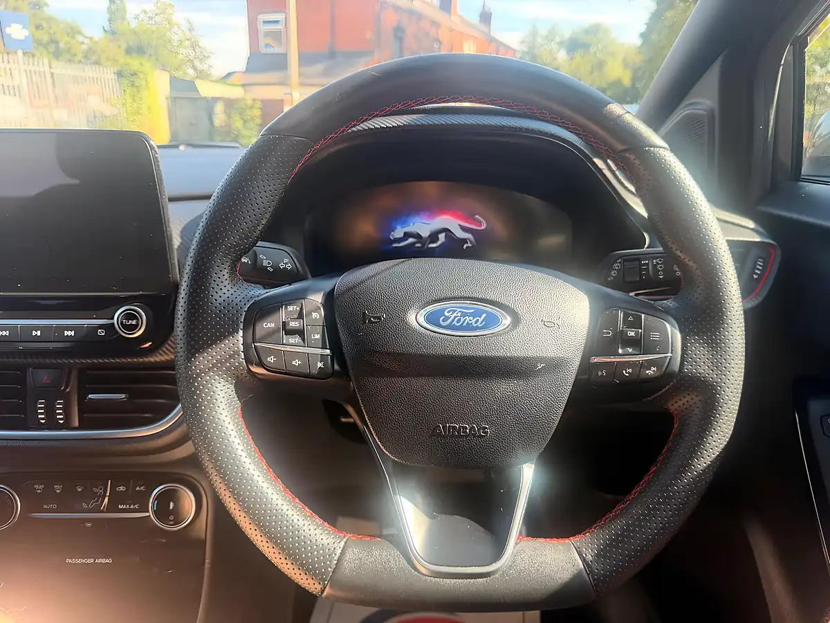 Used 2021 Ford Puma ST-Line X Grey - Interior and Exterior details 16