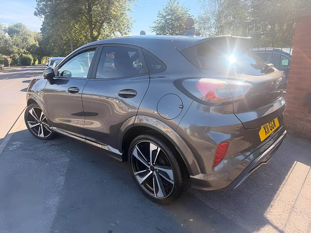 Used 2021 Ford Puma ST-Line X Grey - Interior and Exterior details 4