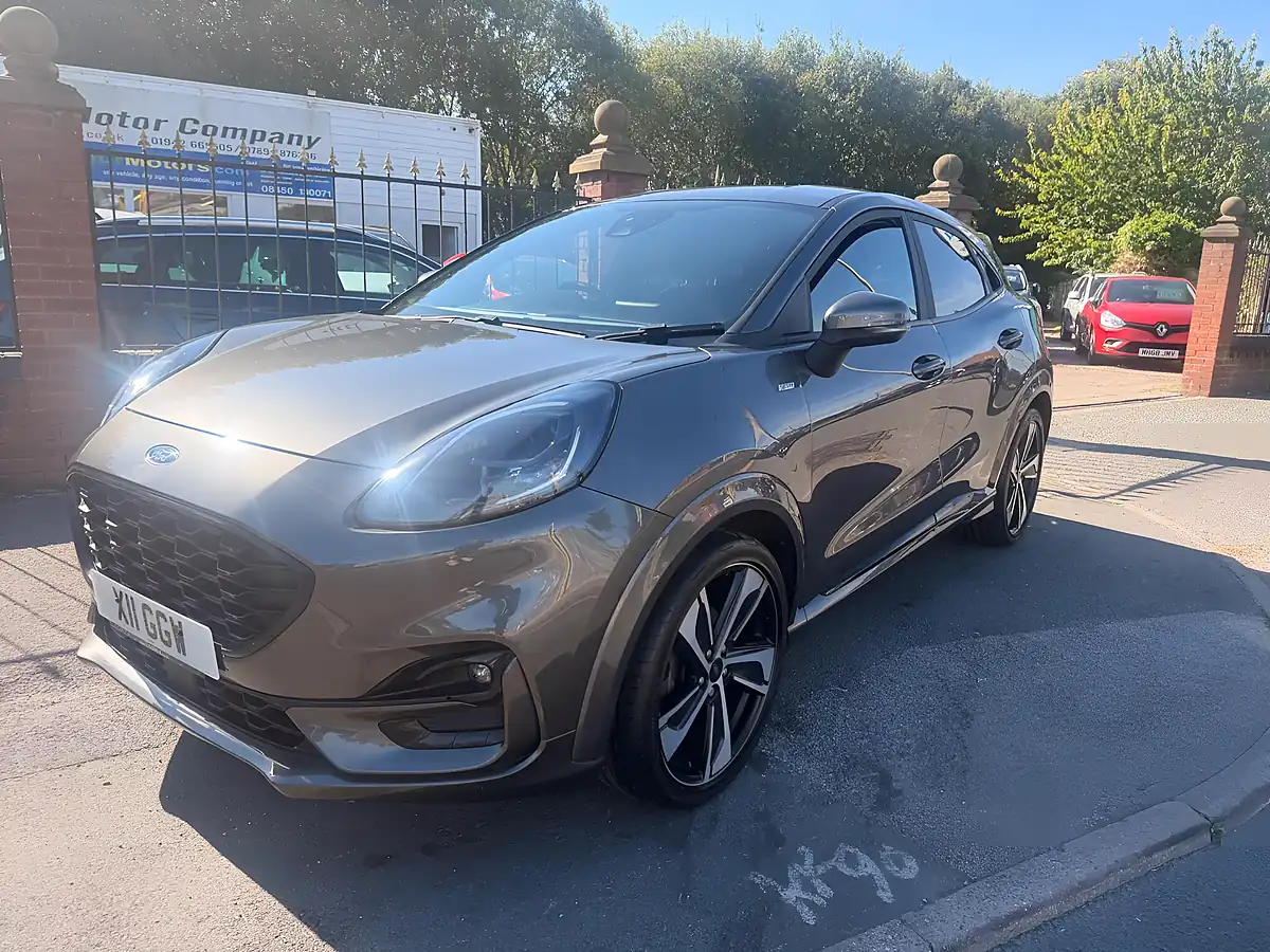 Used 2021 Ford Puma ST-Line X Grey - Interior and Exterior details 6