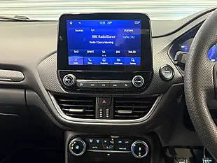 Used 2021 Ford Puma ST-Line X White - Interior and Exterior details 16