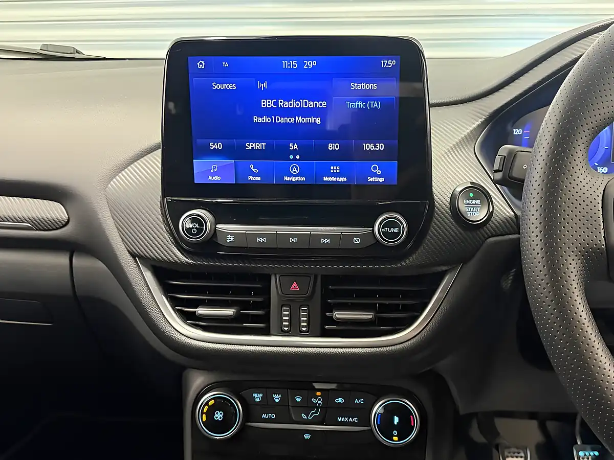 Used 2021 Ford Puma ST-Line X White - Interior and Exterior details 16