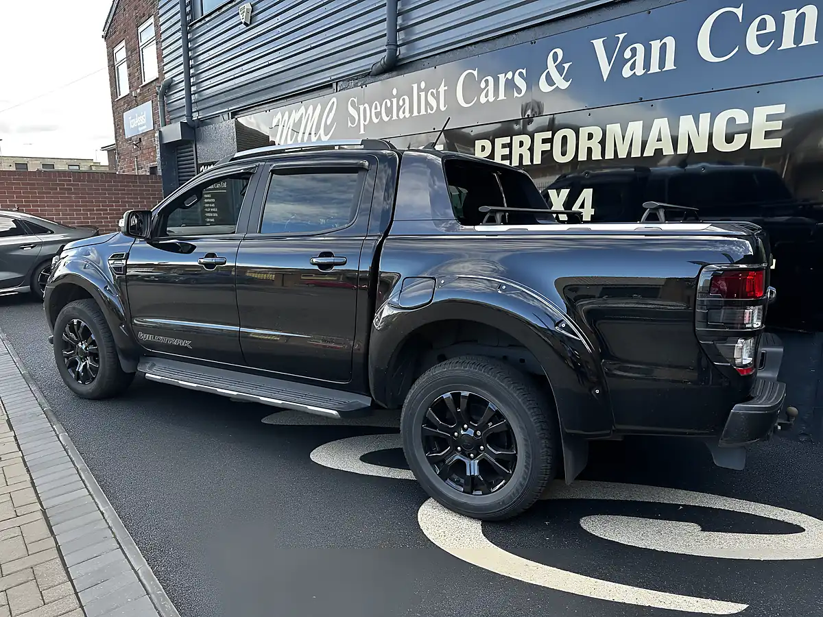 Used 2021 Ford Ranger Wildtrak Agate Black Metallic - Interior and Exterior details 7
