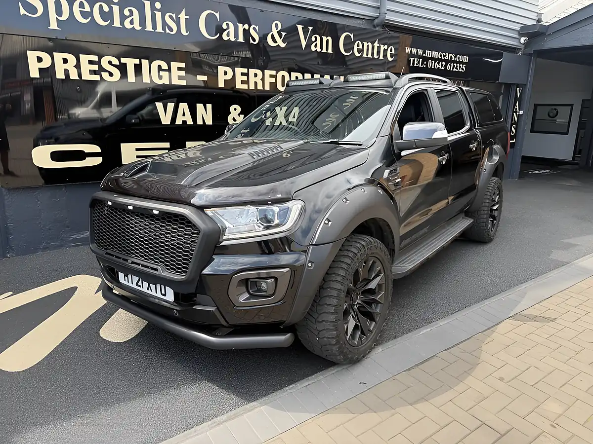 Used 2021 Ford Ranger Wildtrak Black - Front View