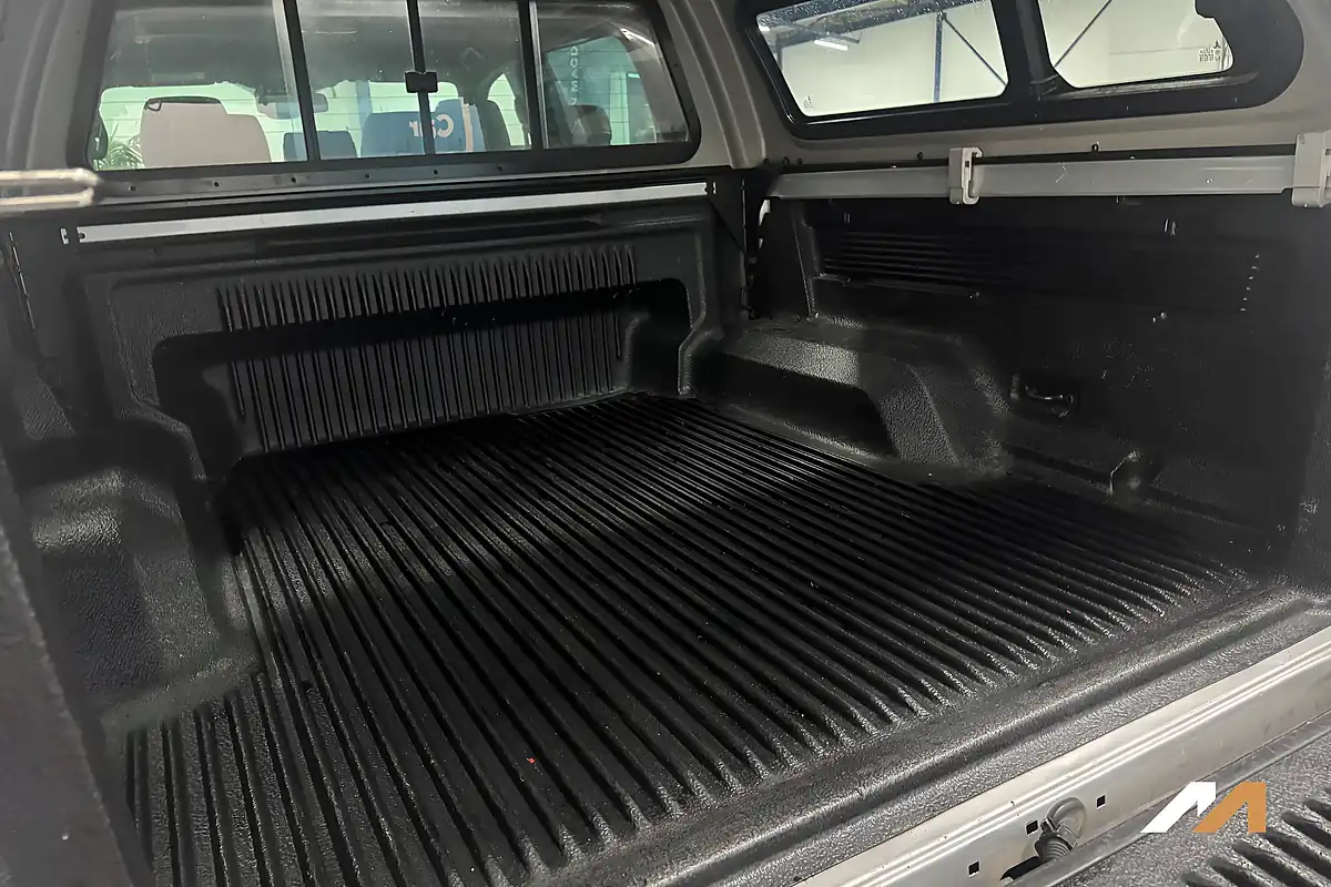 Used 2021 Ford Ranger Wildtrak Moondust Silver - Interior and Exterior details 14