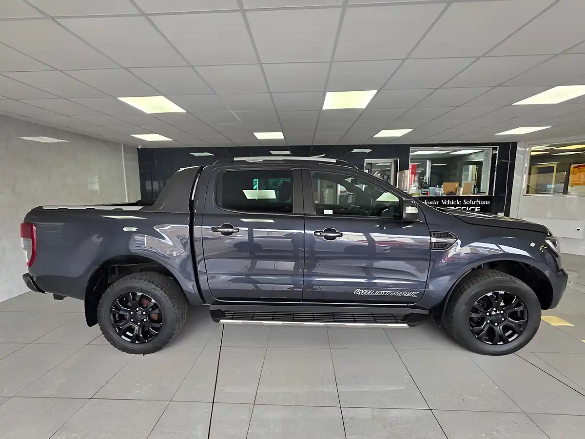 Used 2021 Ford Ranger Wildtrak Sea Grey - Interior and Exterior details 14