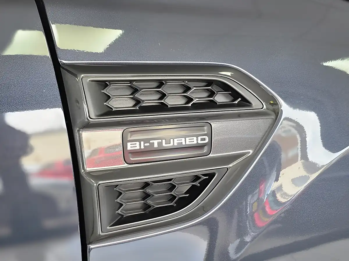 Used 2021 Ford Ranger Wildtrak Sea Grey - Interior and Exterior details 15