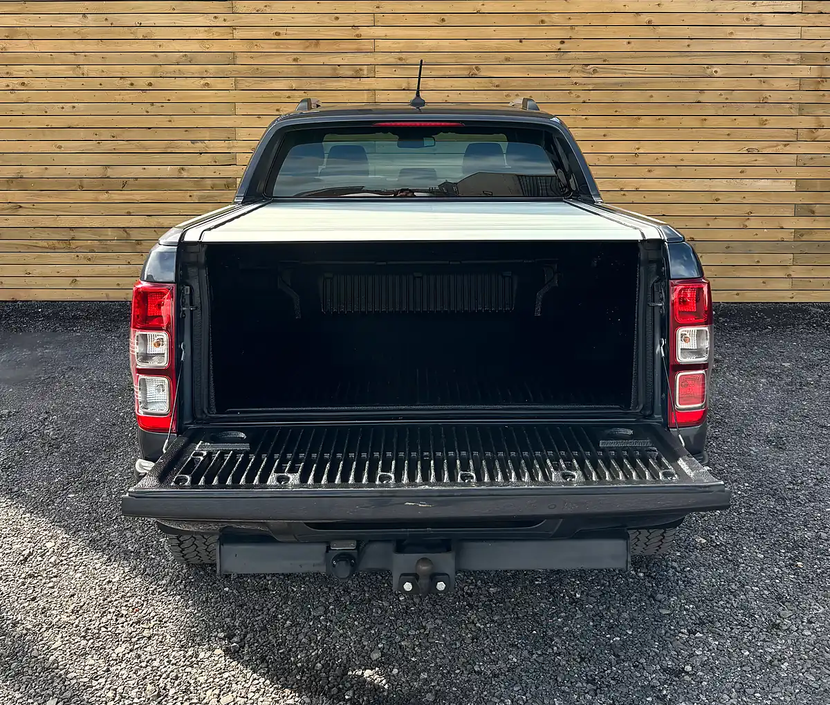 Used 2021 Ford Ranger Wildtrak Sea Grey - Interior and Exterior details 18