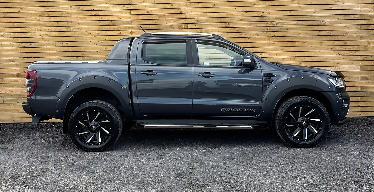 Used 2021 Ford Ranger Wildtrak Sea Grey - Interior and Exterior details 2