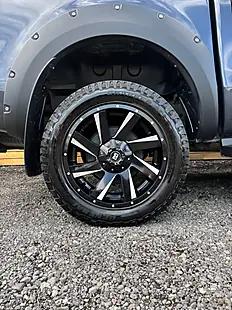 Used 2021 Ford Ranger Wildtrak Sea Grey - Interior and Exterior details 6