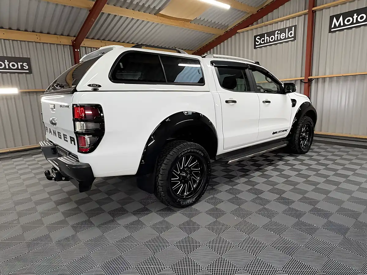 Used 2021 Ford Ranger Wildtrak White - Interior and Exterior details 10