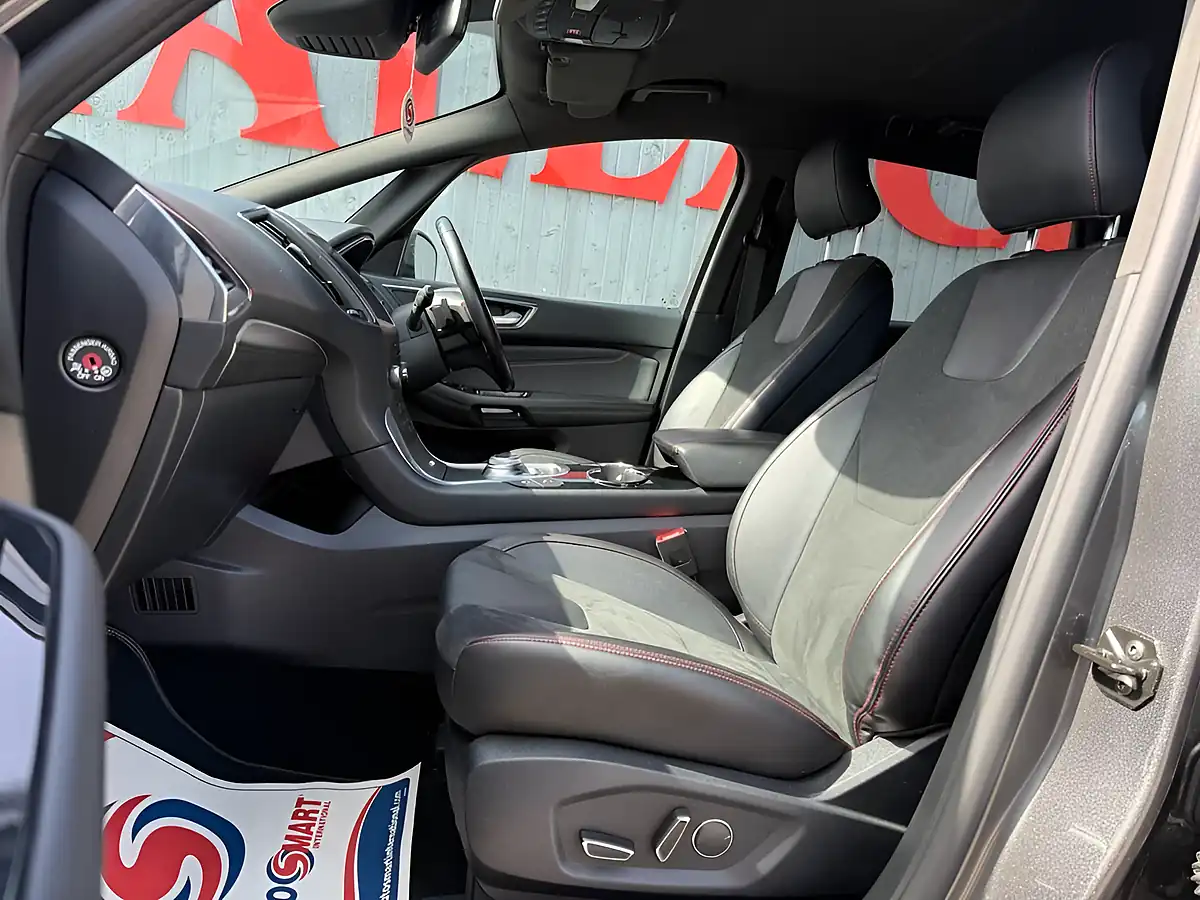Used 2021 Ford S-Max ST-Line Grey - Interior and Exterior details 12