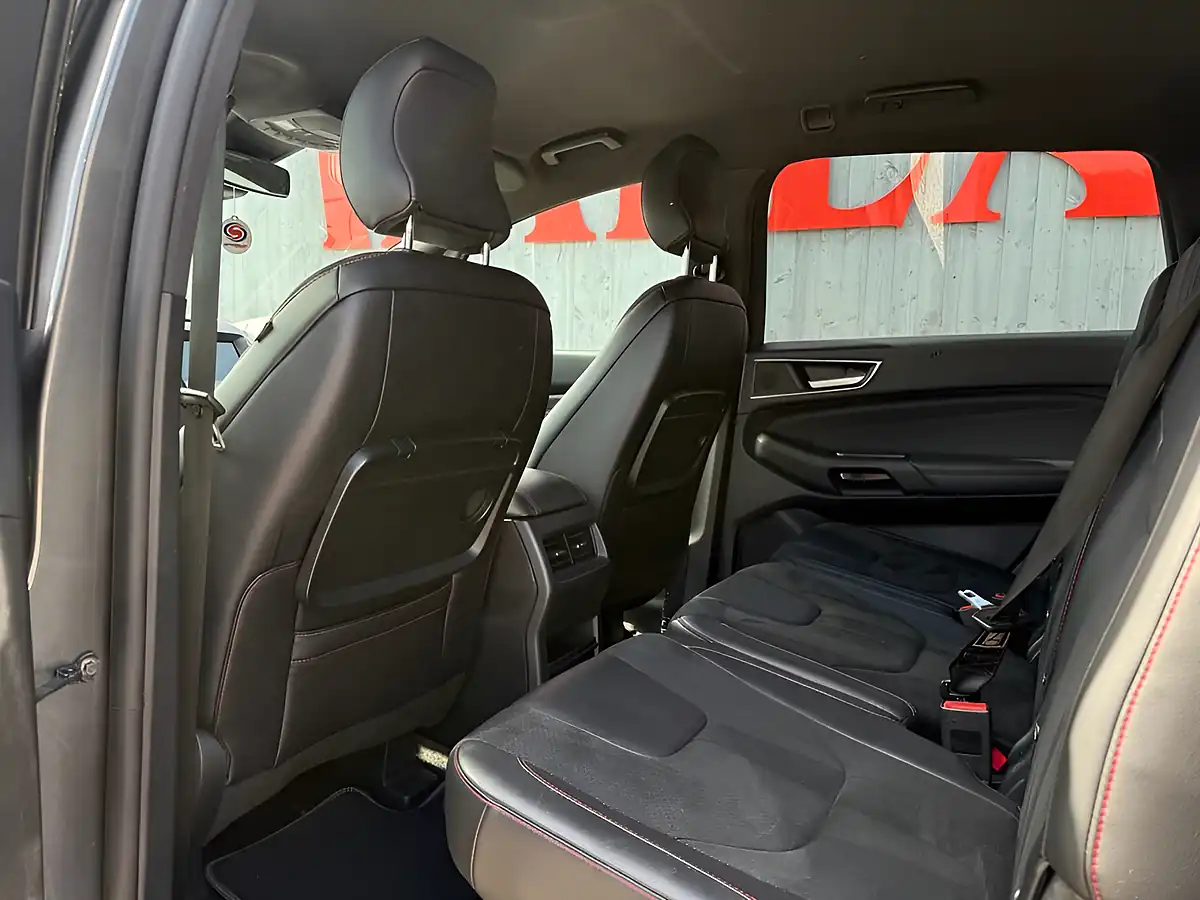Used 2021 Ford S-Max ST-Line Grey - Interior and Exterior details 14