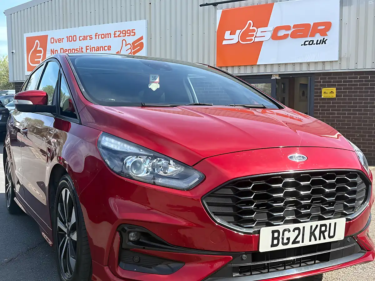 Used 2021 Ford S-Max ST-Line Red - Front View