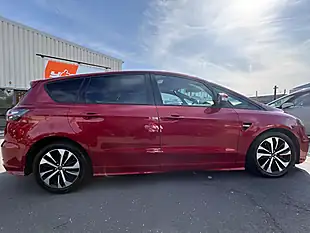 Used 2021 Ford S-Max ST-Line Red - Interior and Exterior details 4