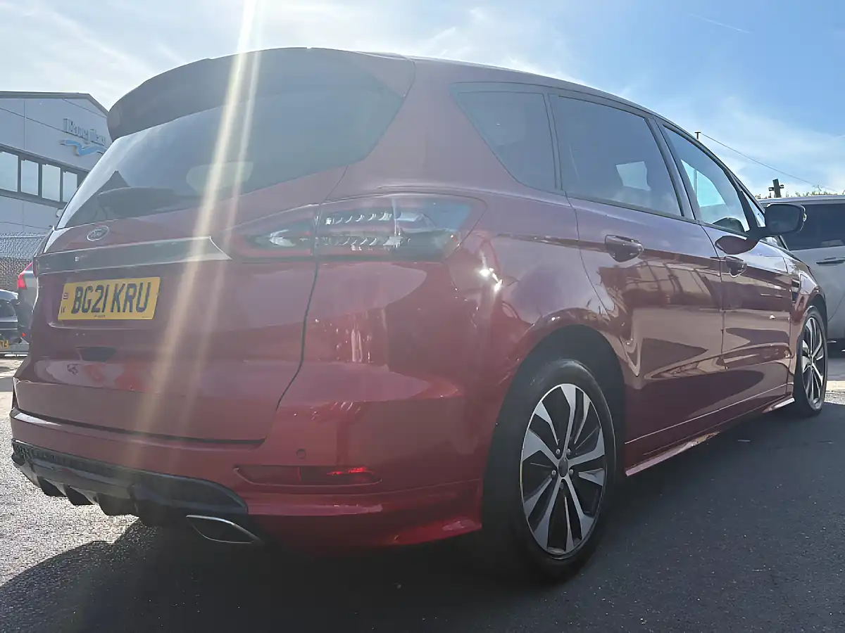 Used 2021 Ford S-Max ST-Line Red - Interior and Exterior details 5