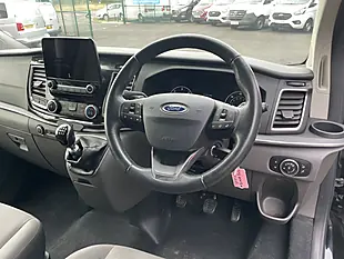 Used 2021 Ford Tourneo Custom Independence RS 5 Crew Van Black - Interior and Exterior details 9